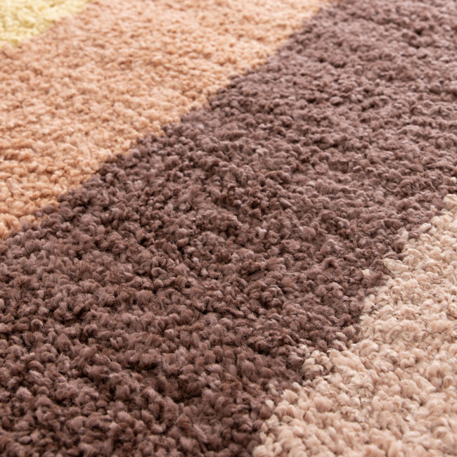 Leeloo - Tapis contemporain à motif géométrique