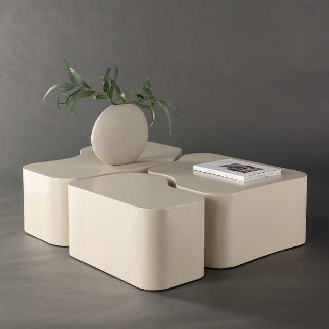 Norland - Table basse organique en bois 92x70cm