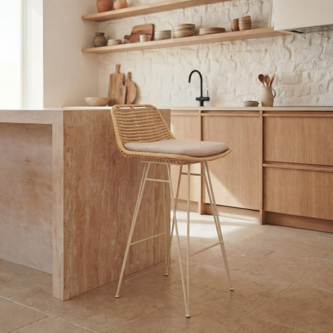 Capurgana - Lot de 2 chaises de bar design en rotin pieds beige H67cm