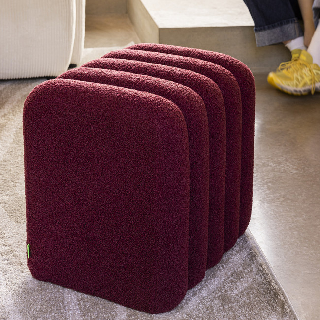 Leto - Pouf rembourré en tissu bouclette