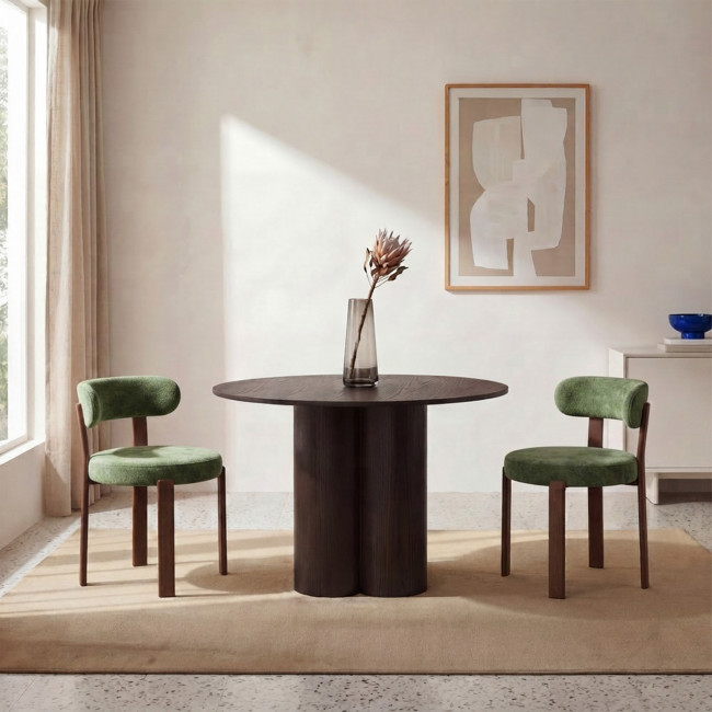 Izzy - Lot de 2 chaises en tissu piètement effet bois foncé